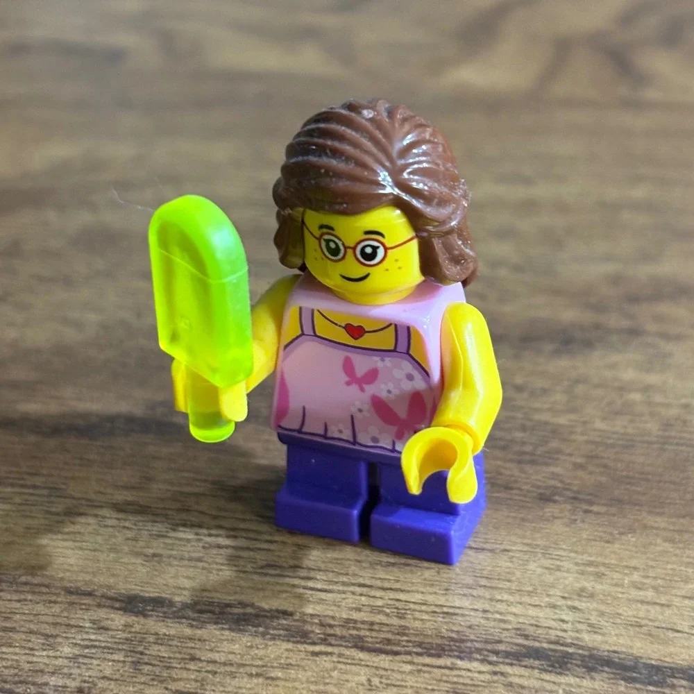 LEGO Minifigure Girl with Red Glasses Brown Hair Butterfly Top and Popsicle